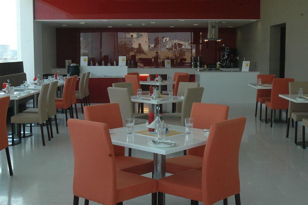 Keys Select By Lemon Tree Hotels, Ludhiana Exterior photo