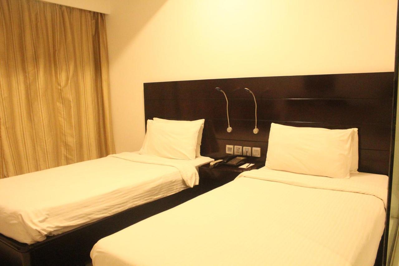Keys Select By Lemon Tree Hotels, Ludhiana Exterior photo